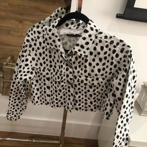 White and back cropped jacket